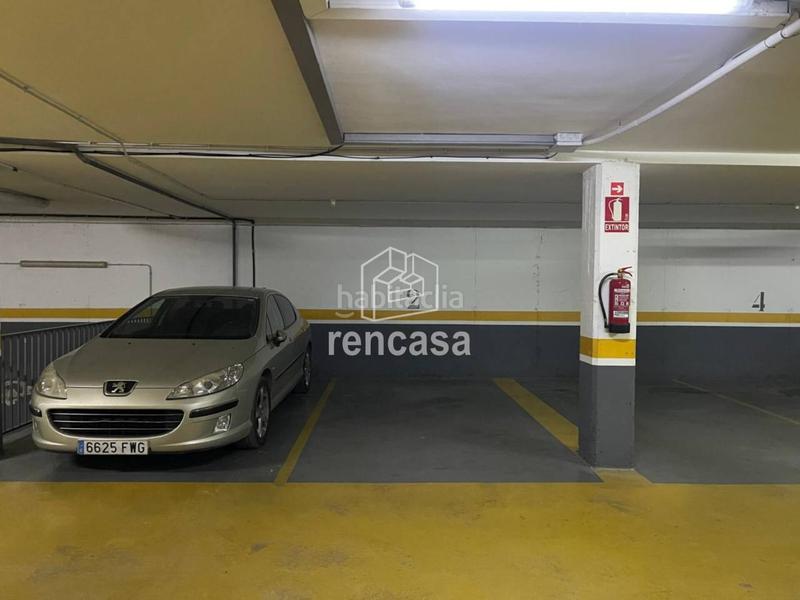 Foto ebca3a28-7888-4dec-b54d-63e337afb0e9. Posto auto in Balàfia Lleida