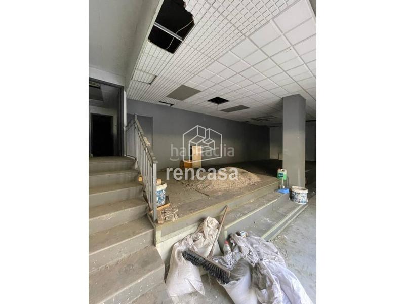 Foto 866cb661-350d-4690-8fb6-bae5df22bd34. Alquiler local comercial avda valencia en Cappont Lleida