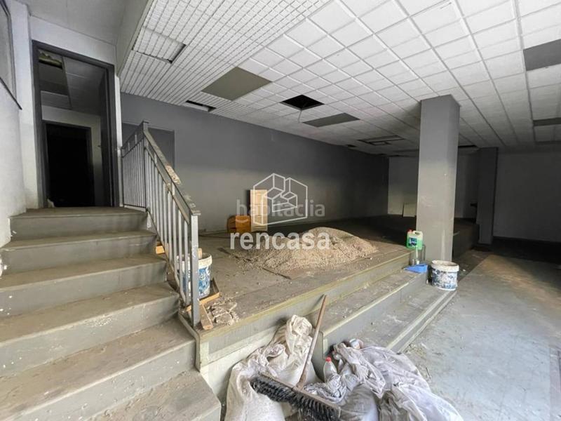 Foto d986d6fa-05ba-4389-8a8c-e1eb00898654. Alquiler local comercial avda valencia en Cappont Lleida