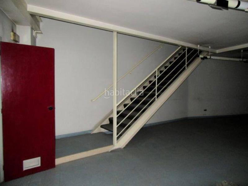 Foto 4827f1ba-262a-4ce7-b67e-b248463de2f5. Oficina a Instituts-Universitat Lleida