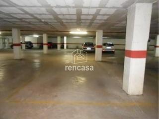 Aparcament cotxe  Catalunya. Pk en alcarràs
