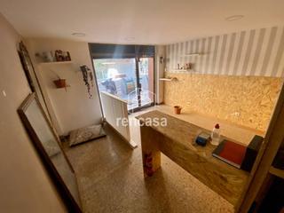 Lloguer Local Comercial a Nadal meroles 12. Zona humbert torres