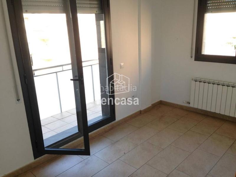 Foto 8f36c1fa-6c9a-4986-acb0-2a6255f60913. Appartamento con parcheggio in Alcarràs