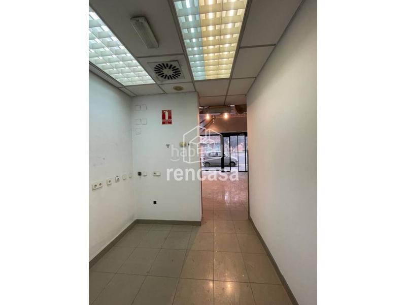 Foto 6b81405b-3d28-445e-ade6-bac422385f59. Local comercial  en Cappont Lleida