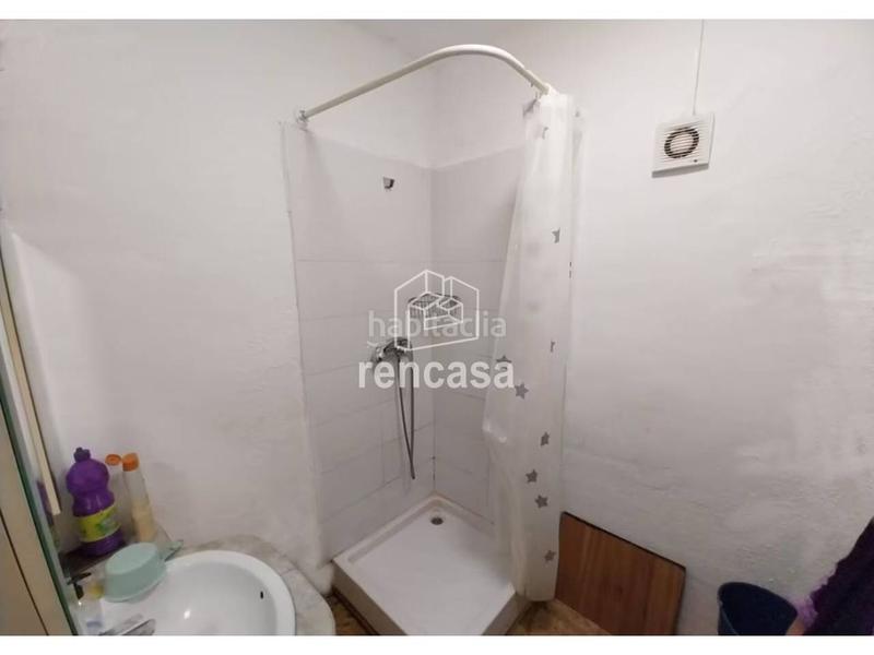 Foto 1ad6f560-14f1-4c33-8ab1-1bb72a845355. Piso para inversión piso y local en Mariola Lleida