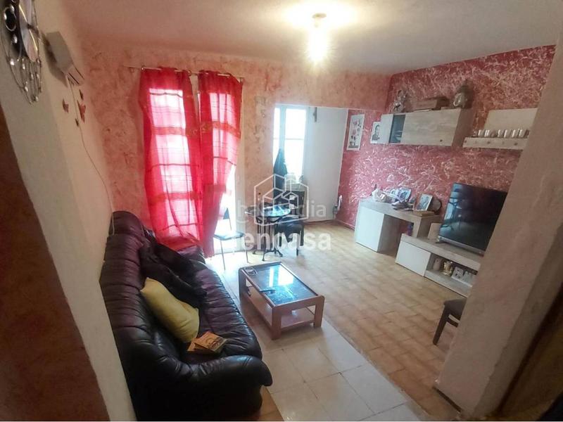 Foto 484006c4-f936-4075-ac4c-d6a1025952ab. Piso para inversión piso y local en Mariola Lleida