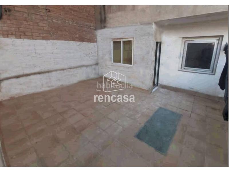 Foto 75482ac4-727c-4ba4-a99f-c82767fde68b. Piso para inversión piso y local en Mariola Lleida