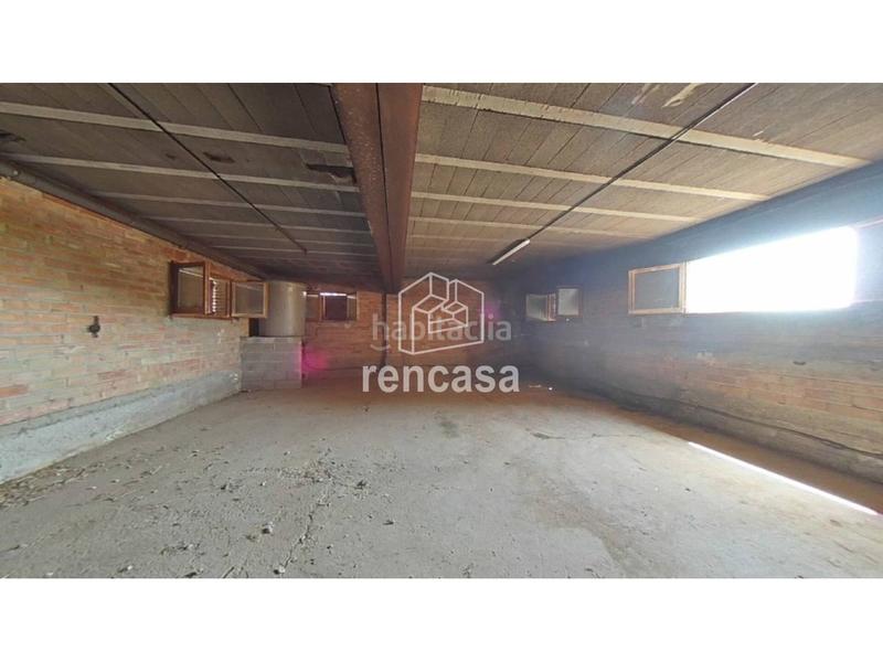 Foto 393e9f17-c93c-4b13-a71e-b9be9cd85750. Casa con parcheggio in Partides Rurals Lleida