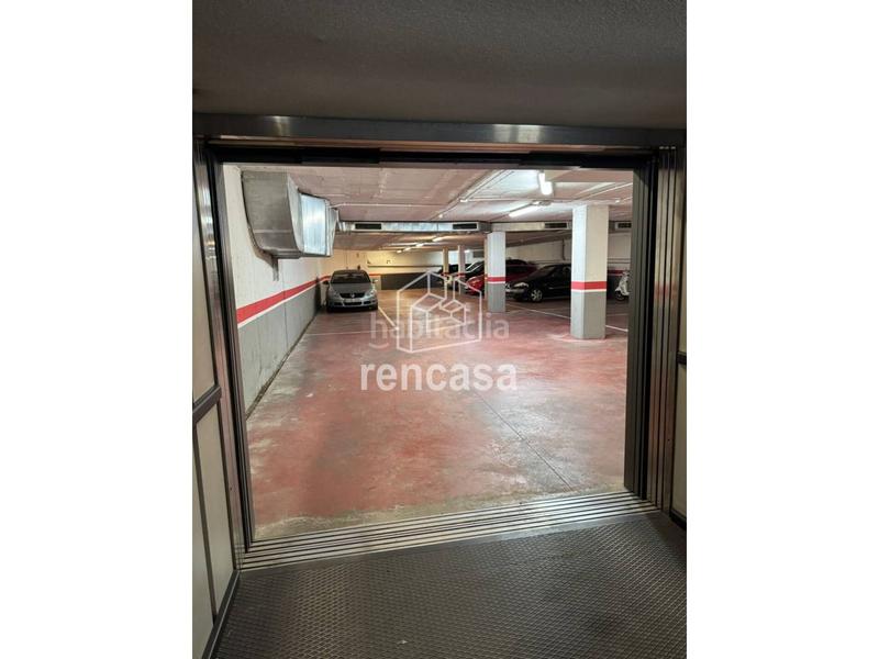 Foto 5ce25ea0-2905-4071-a1eb-59707f823331. Posto auto in Príncep de Viana-Clot-Xalets Humbert Torres Lleida