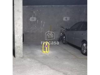 Aparcament cotxe  Comptes urgell. Princep viana