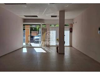 Local Comercial  Manuel de pedrolo. Local en venta en almenar