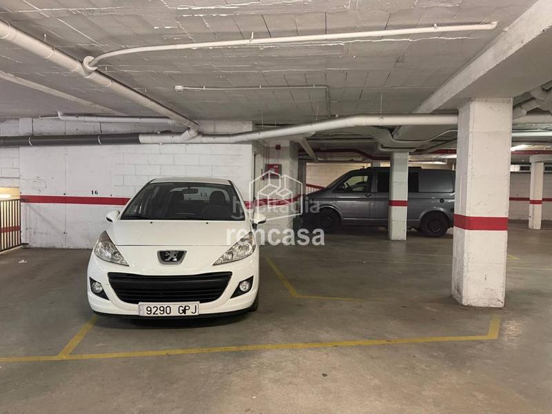 Foto c7ce8368-21e1-4df2-b99b-eedc85b89cc8. Parking coche plazas de parking en venta en palauet en Lleida