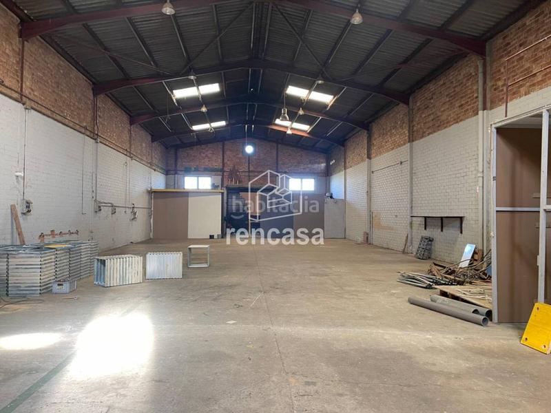 Foto 1af2fb30-596d-49c9-91ef-faf37391b6ac. Bâtiment à usage industriel dans Alcoletge