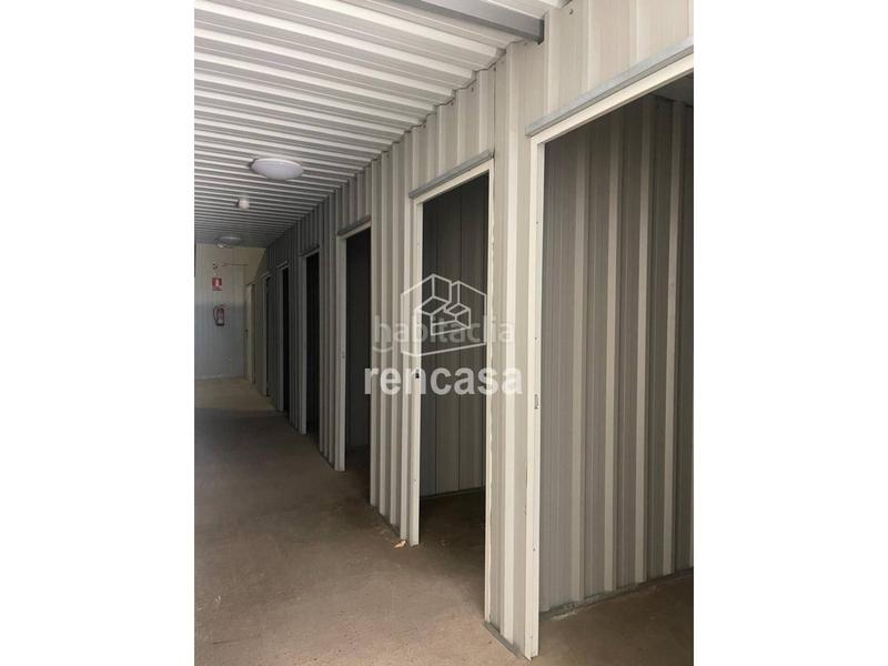 Foto 2a926699-4ce6-40ae-b113-635b33201c55. Bâtiment à usage industriel dans Alcoletge