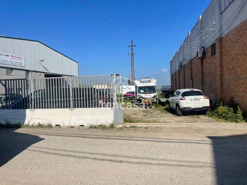 Foto 2e6b5cfb-54e6-4861-9a7b-6c69181d8277. Bâtiment à usage industriel dans Alcoletge