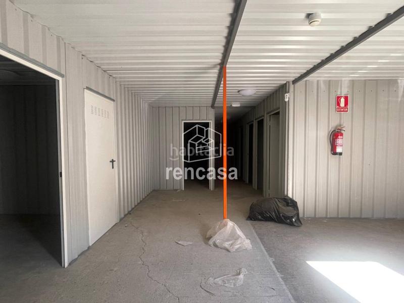 Foto ef98f981-c8d3-44a9-a676-4e40f2575949. Bâtiment à usage industriel dans Alcoletge