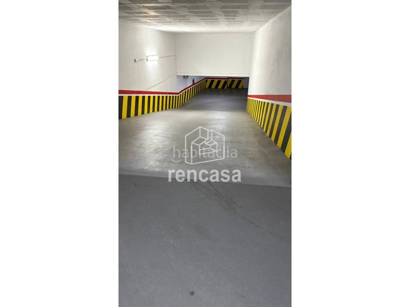 Foto db4bf451-8516-4ad5-8561-4f606e17520a. Alquiler parking coche alquiler parking en Cappont Lleida