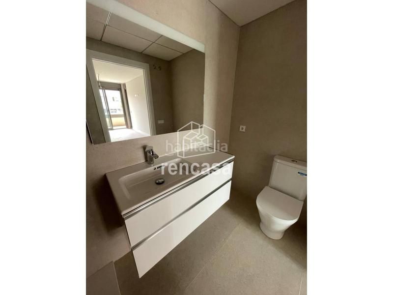 Foto 957bea1d-d151-40fd-9edc-07d3bf617f0d. Rent flat with heating parking in Rambla Ferran Lleida