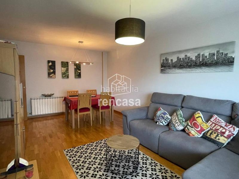 Foto 3a84b054-6f12-4270-8b14-1c8bf14972ea. Piso cap pont con piscina en Cappont Lleida