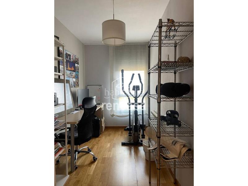 Foto 416fb885-6ac9-45b8-99c9-df3e7667a26a. Piso cap pont con piscina en Cappont Lleida