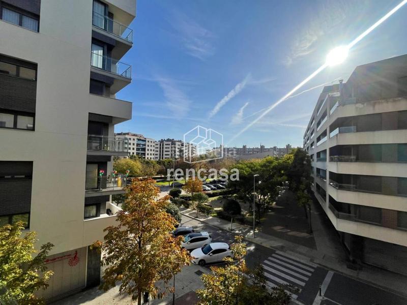 Foto e8438950-8e75-4a2d-8fe6-e9cf75d2cd3c. Piso cap pont con piscina en Cappont Lleida
