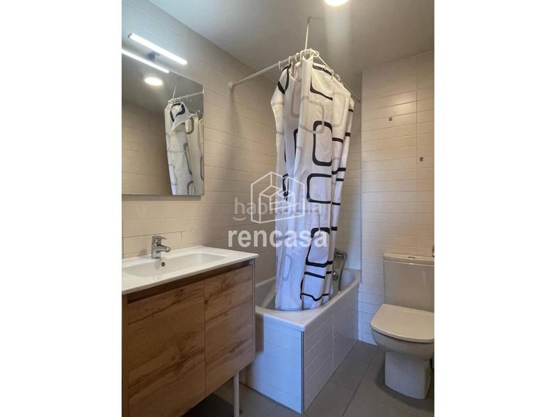 Foto c5e60fbb-1f93-4979-8cae-2cc6570e15b5. Location appartement avec chauffage parking dans Príncep de Viana-Clot-Xalets Humbert Torres Lleida