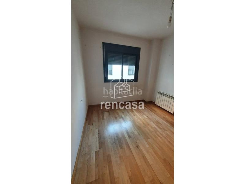 Foto 376fe11e-0fdb-4409-89a9-180fba18b00d. Piso s practicamente nuevos con pisicina en Mariola Lleida