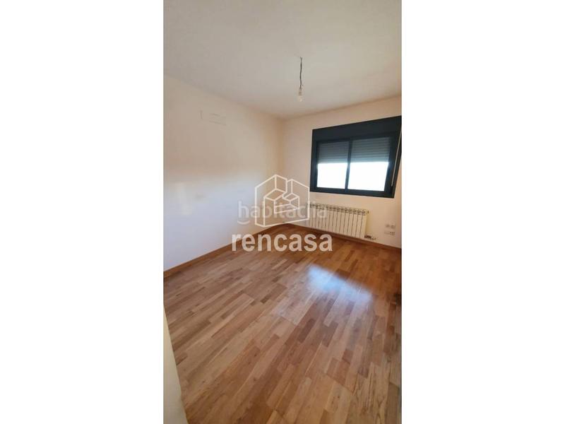 Foto 97819514-0cd3-4c88-bcfa-e592aaa18351. Piso s practicamente nuevos con pisicina en Mariola Lleida