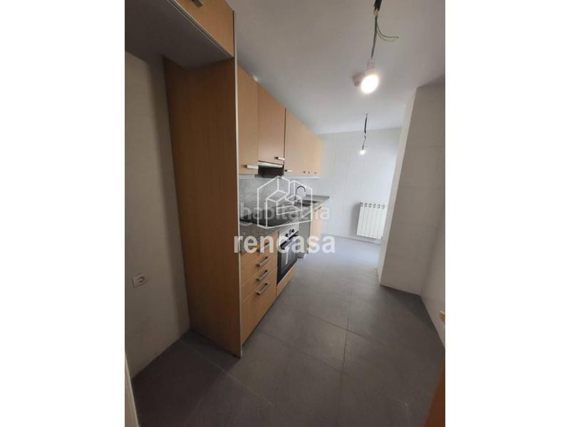 Foto f92c76a9-3a57-4c56-97db-d0a1232f0b80. Piso s practicamente nuevos con pisicina en Mariola Lleida