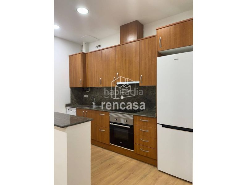 Foto 7e177f9f-29ce-4945-9aa2-66f779d83717. Piso eix comercial en Centre Històric Lleida