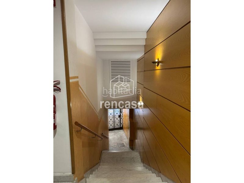 Foto 8f2aa747-84e7-49d8-8fa2-36a7b0b8df59. Piso eix comercial en Centre Històric Lleida