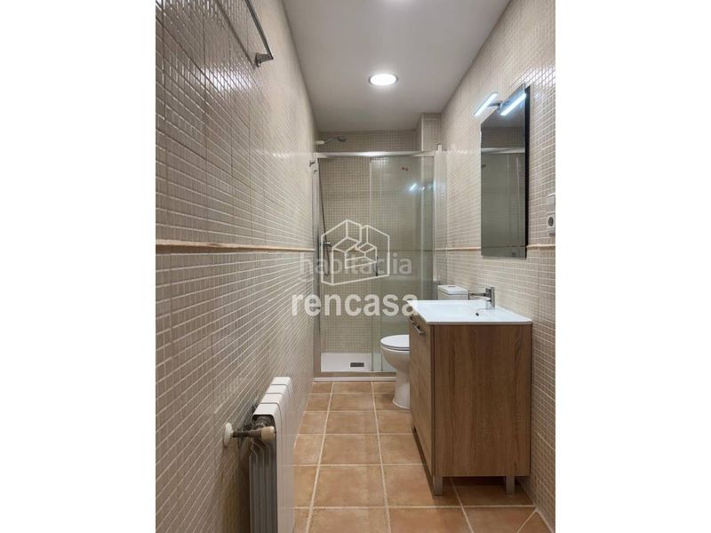 Foto a707ab72-406e-4389-b5c2-a7ae34007890. Piso eix comercial en Centre Històric Lleida