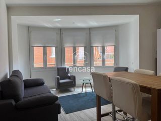 Flat  Calle academia. Loft junto pl. catalunya