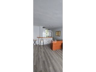 Rent Flat  Calle cristòfol de boleda. Zona camp esports lleida