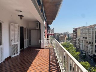 Pis  Avenida prat de la riba. Zona alta
