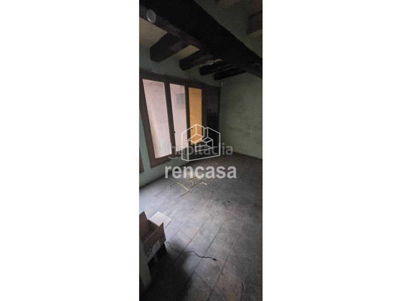 Foto 1af33530-caf2-433a-88cf-71af694e89fd. Casa adossada a Borges Blanques (Les)