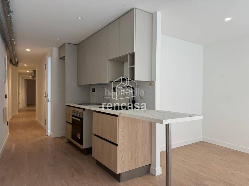 Foto 0434e3f1-9117-4840-8d9f-7fbf5d19e565. Piso edifici leyda obra nueva en edificio histórico rehabilitado en Lleida