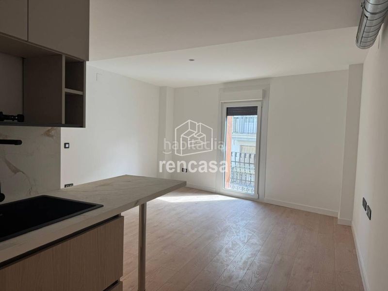 Foto c6819e53-251e-474f-bfef-2c681630f827. Piso edifici leyda obra nueva en edificio histórico rehabilitado en Lleida