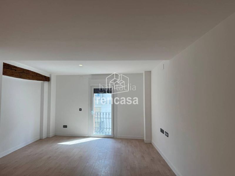 Foto 6e8a1a39-f3b5-4d99-a8fe-6da854bc3c63. Pis amb calefacció a Centre Històric Lleida