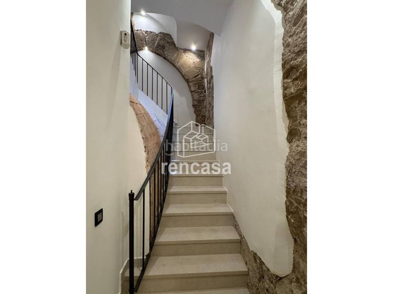 Foto d9936ac3-4aa9-4668-bf8b-cf03b15c9d8d. Piso edifici leyda obra nueva en edificio histórico rehabilitado en Lleida