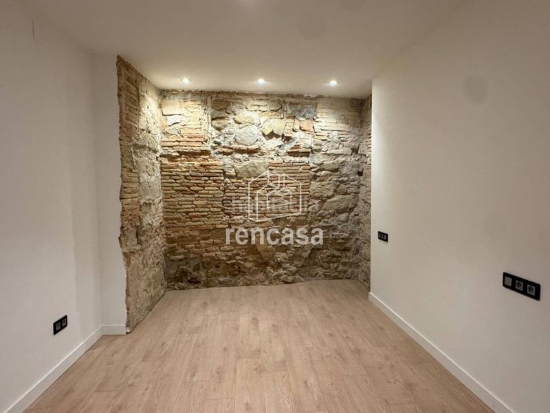 Foto 36d5a51c-4b45-405d-a67a-be401d772d53. Piso edifici leyda obra nueva en edificio histórico rehabilitado en Lleida
