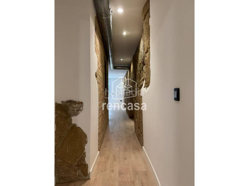 Foto 080fe147-e8d0-4fff-90ed-92a21f983d4d. Piso edifici leyda obra nueva en edificio histórico rehabilitado en Lleida