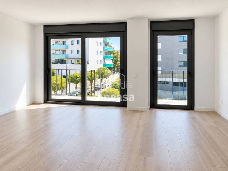 Foto 2e9507e1-a701-43cd-a2f2-29665335704d. Alquiler piso apartamento de obra nueva en parc de laigua con piscina comunitaria en Lleida