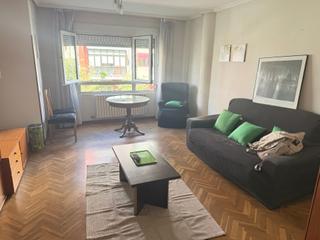 Location Appartement  Avenida de álvaro lópez núñez. Piso alquiler estudiantes en alvaro lopez nuñez