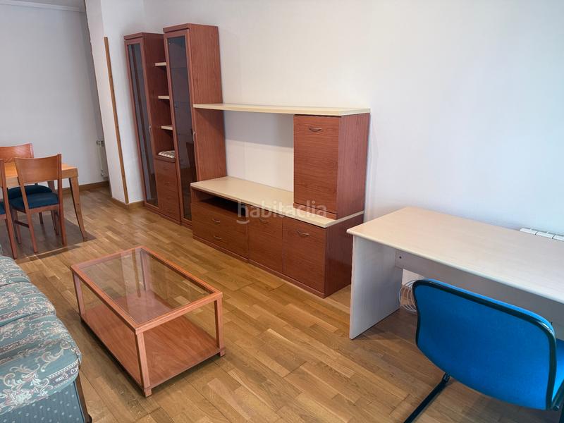 Foto 12600da4-231b-4592-a5a0-4cbe8e9d2f82. Alquiler apartamento en calle medul 2 apartamento en alquiler amueblado en palomera, leon en León