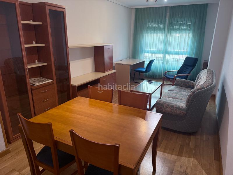 Foto 11766adb-dcaf-4f02-85a3-21fa235782ed. Miete appartement in calle medul 2 in San Mamés - La Palomera León