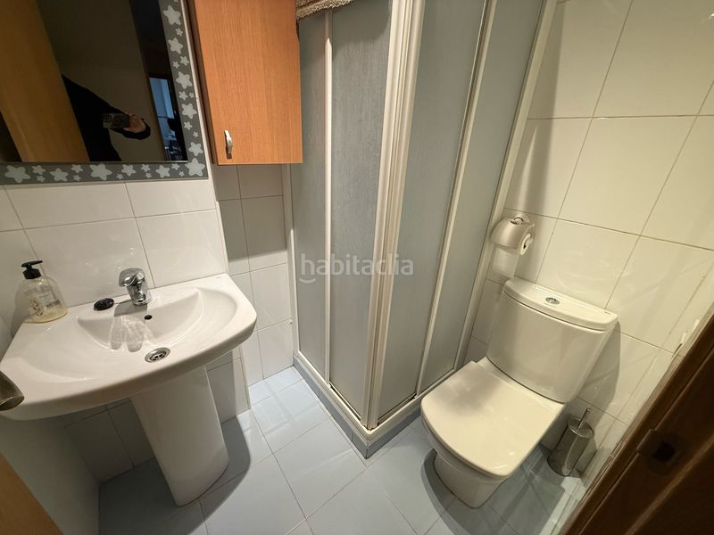Foto b5bf798d-1f22-4820-b93b-e3c9159e0857. Apartament amb calefacció aparcament a Centro Ciudad León
