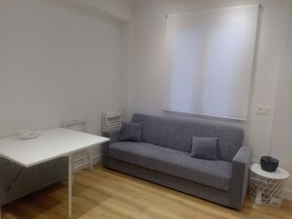 Rent Flat  Done petri plaza. Sólo alquiler temporal