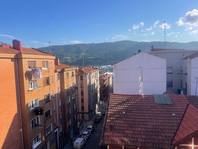 Foto cd3421f8-3fb1-41f9-8cd4-e0c88f528b39. Piso en Centro - Albiz - Markonzaga Sestao