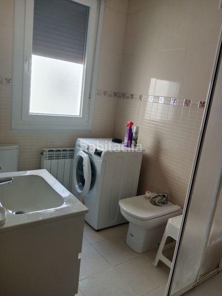 Foto 7b1a106a-2f10-43ec-b24e-b13d951554c5. Rent flat with heating in San Pedro de Deusto - La Ribera Bilbao